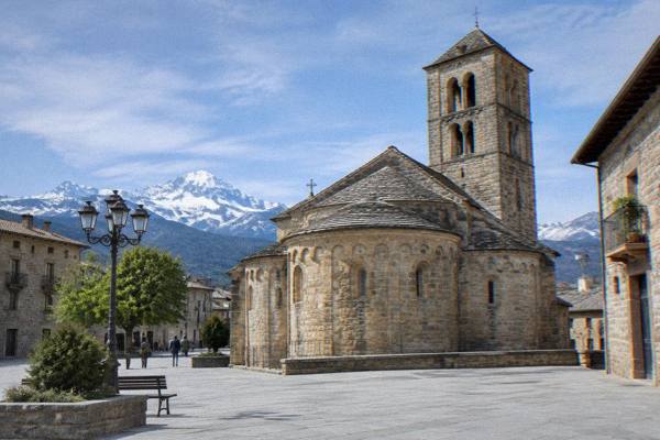 Canfranc, Jaca and Sallent Tour, Zaragoza