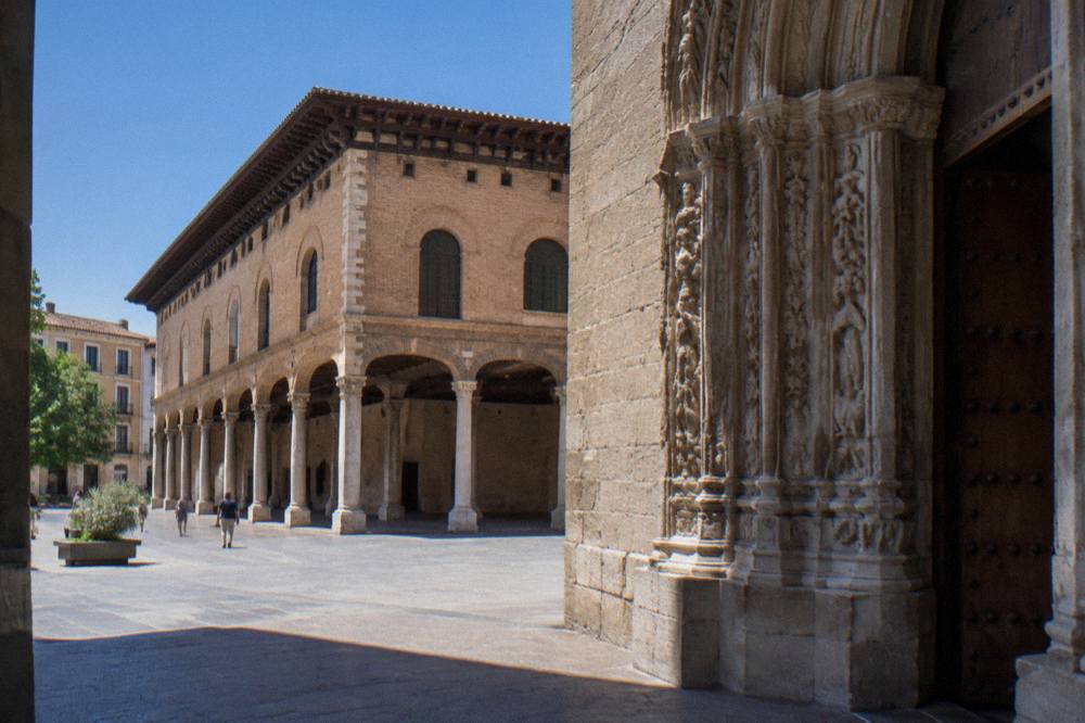 Detail of the carved stone doorway of La Lonja in Zaragoza